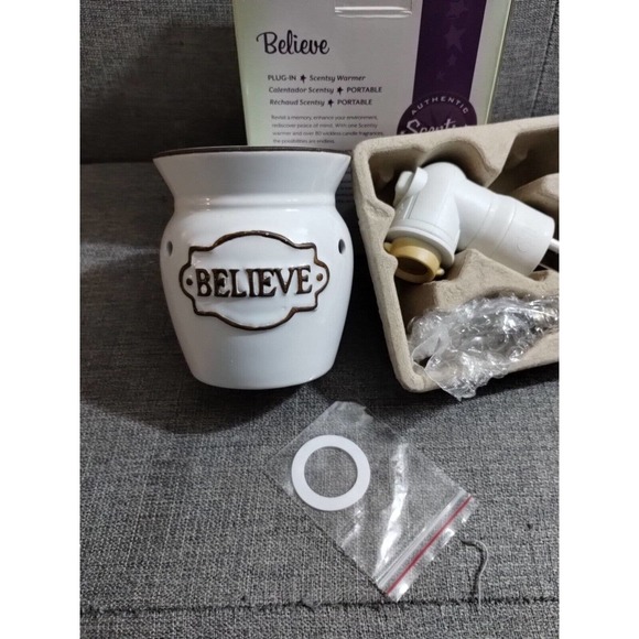 Scentsy Believe White Wall Plug-In Night Light Ceramic Fragrance Wax Warmer - Picture 2 of 4